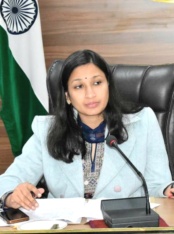District Magistrate banned the gathering of 5 or more people around the examination centers